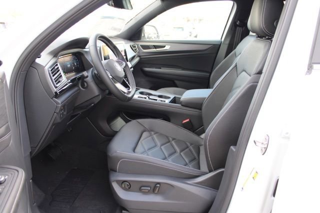 New 2026 Volkswagen Atlas Cross Sport SE image 9