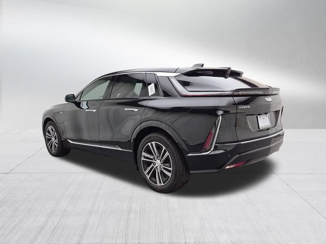 New 2026 Cadillac Lyriq Luxury w/ LPO, Floor Liner Package AWD/4WD image 7