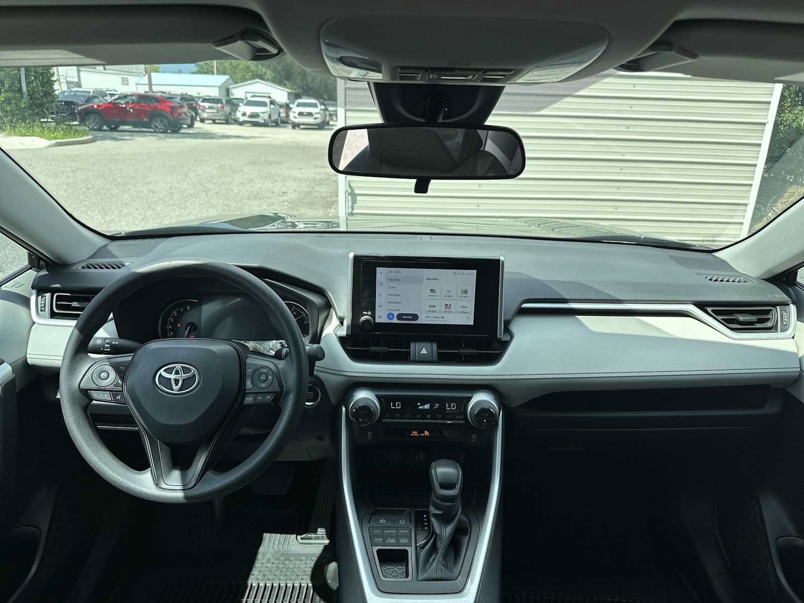 Used 2023 Toyota RAV4 XLE w/ Convenience Package AWD/4WD image 14