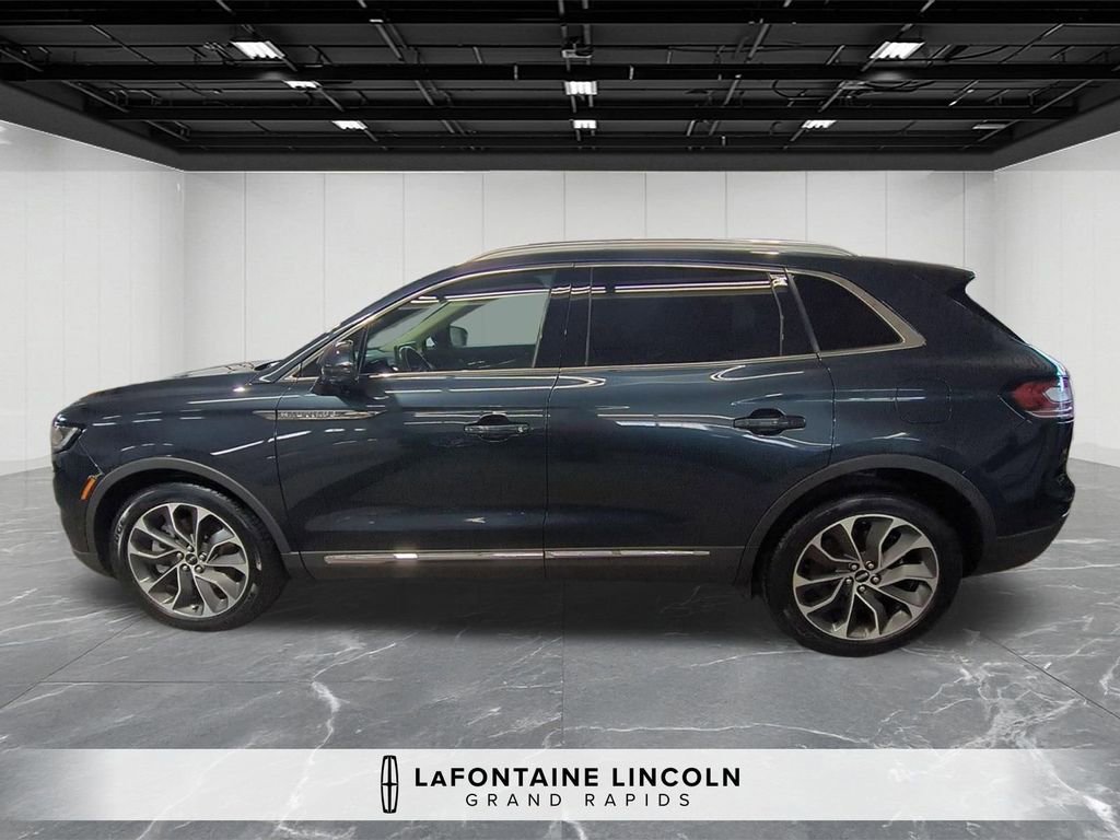 Certified 2023 Lincoln Nautilus Reserve w/ Equipment Group 201A image 2