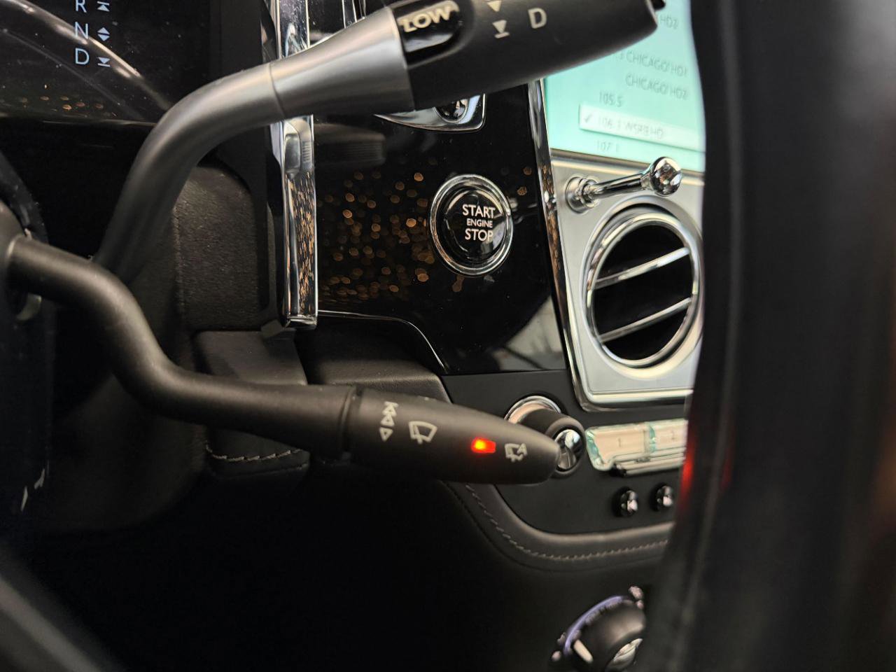 Used 2016 Rolls-Royce Wraith RWD image 28