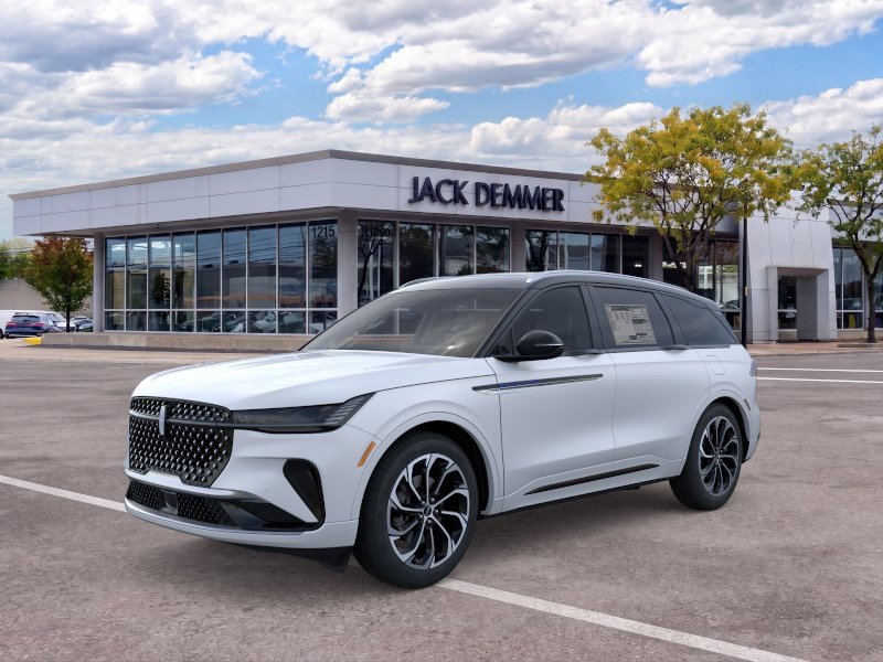 New 2026 Lincoln Nautilus Reserve AWD/4WD image 3