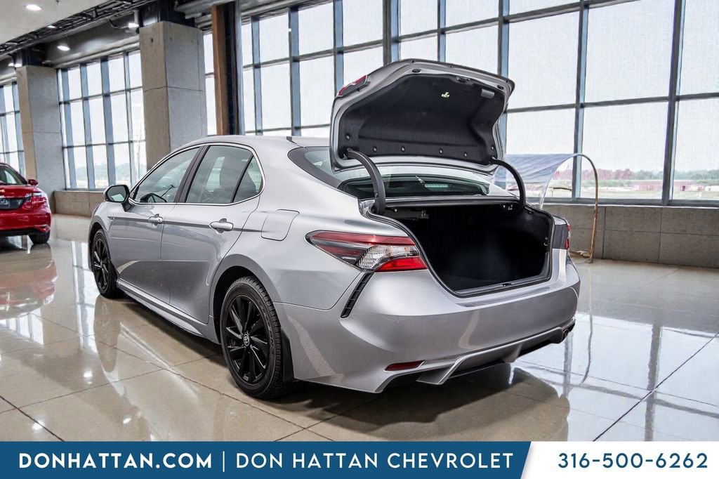 Used 2023 Toyota Camry SE image 27