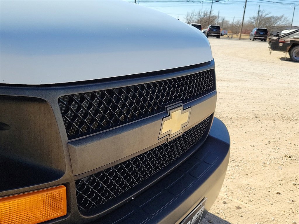 Used 2014 Chevrolet Express 2500 LS image 13