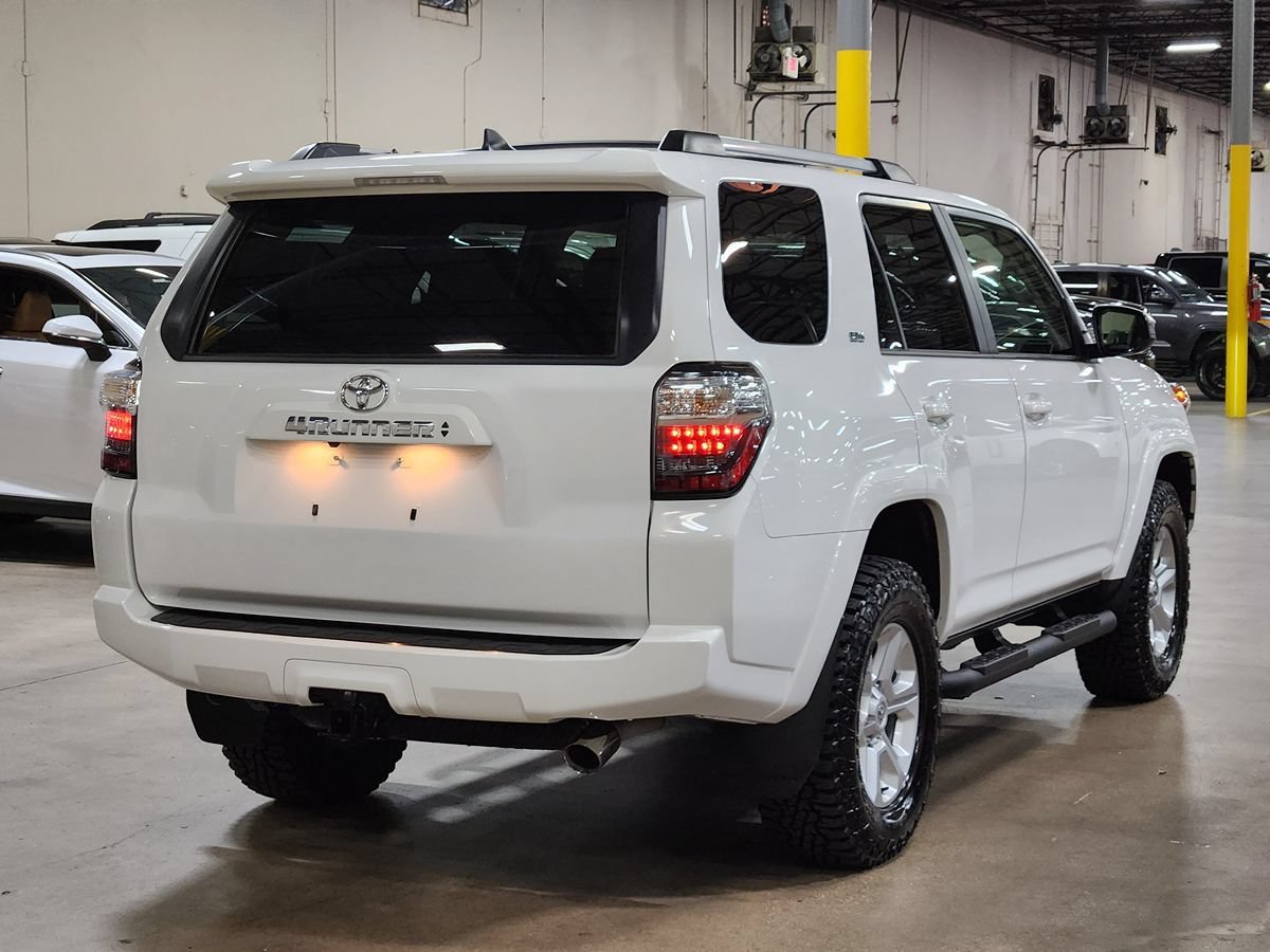 Used 2023 Toyota 4Runner SR5 AWD/4WD image 8