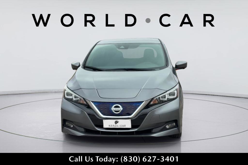 Used 2020 Nissan Leaf SV w/ SV Technology Package image 3