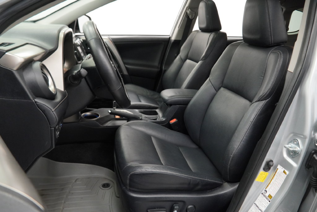Used 2013 Toyota RAV4 Limited AWD/4WD image 4