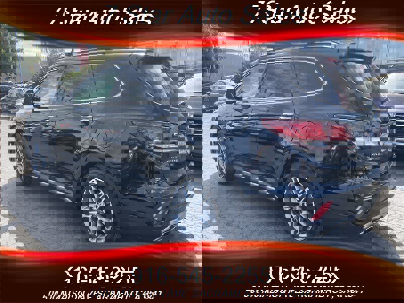 Used 2017 Hyundai Santa Fe Limited image 4