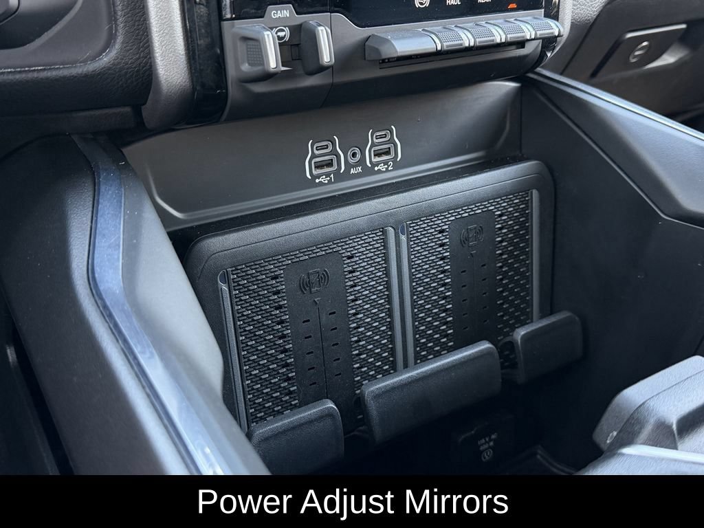 Used 2025 RAM 2500 Laramie w/ Sport Appearance Package AWD/4WD image 26