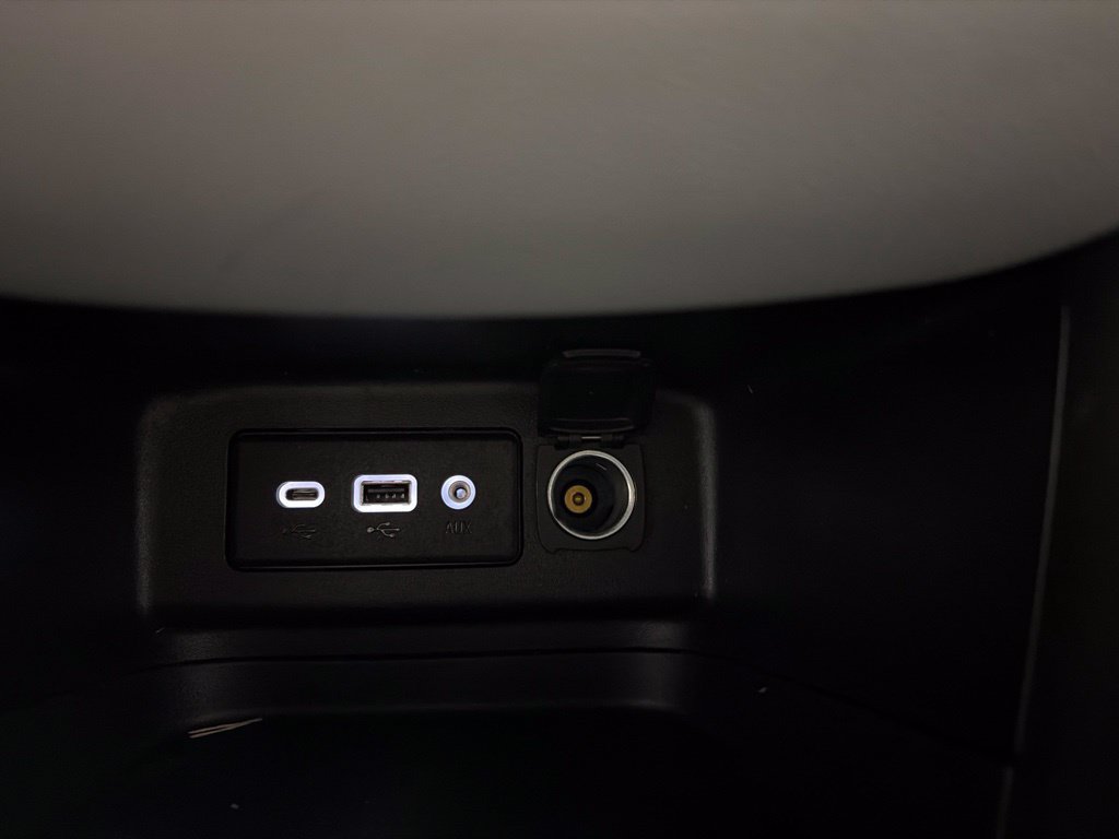 Used 2024 Chevrolet Equinox LS w/ LPO, Floor Liner Package FWD image 28