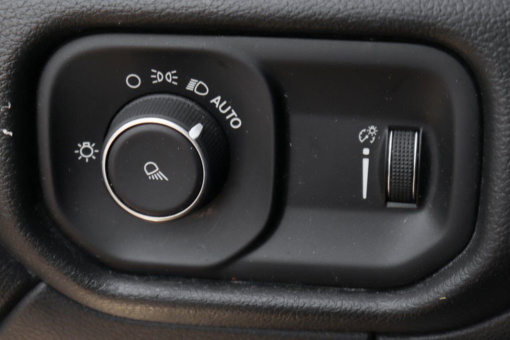 Used 2021 RAM 2500 Tradesman w/ Chrome Appearance Group image 20