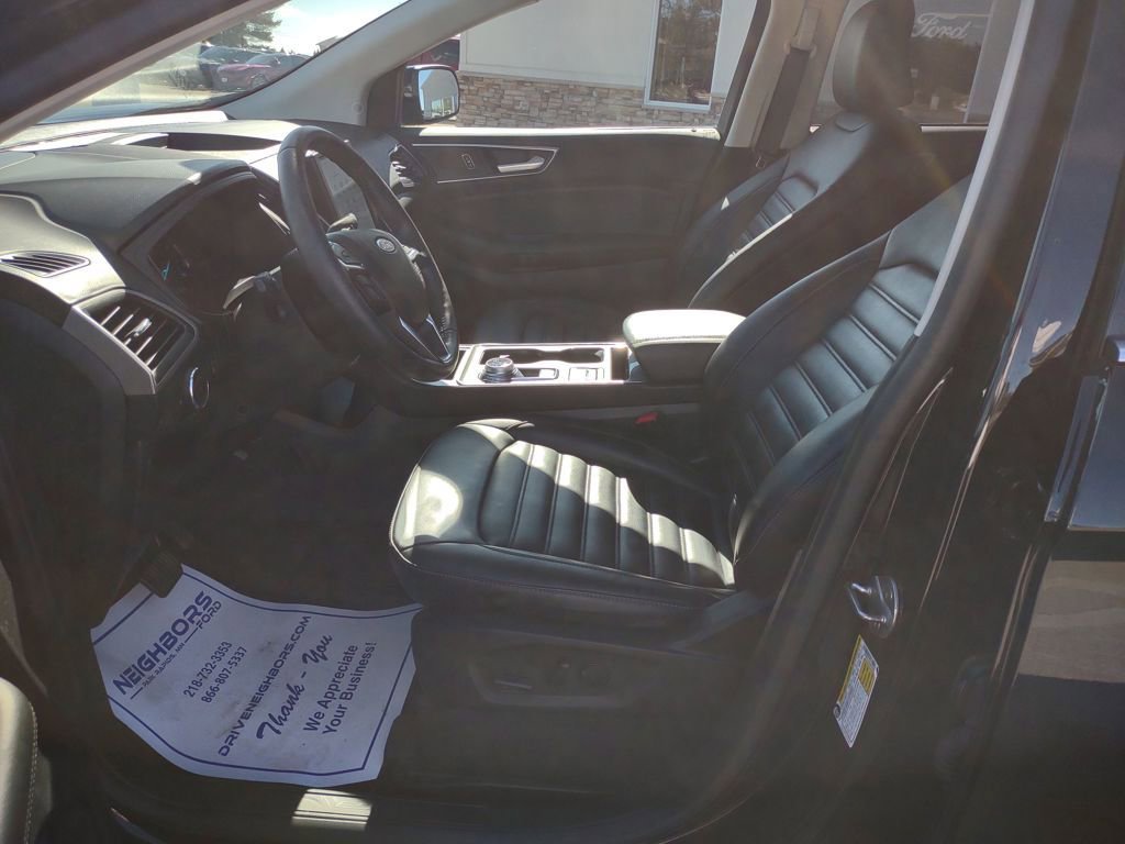 Used 2024 Ford Edge SEL w/ Convenience Package image 15