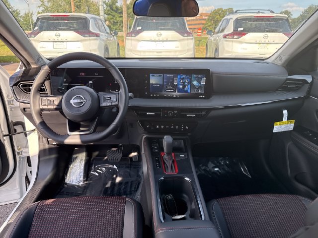 New 2027 Nissan Kicks SR w/ SR Premium Package AWD/4WD image 15
