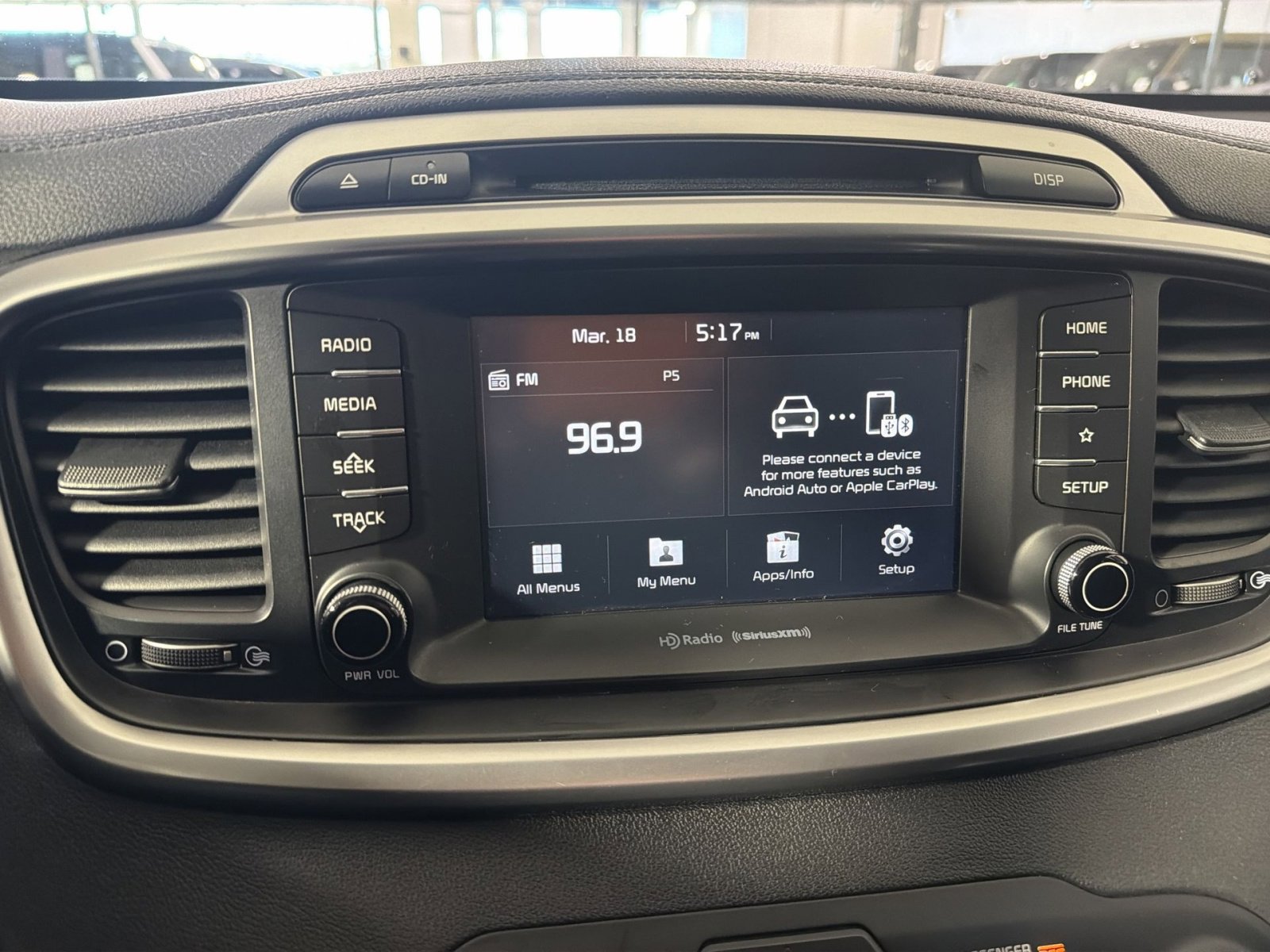 Used 2019 Kia Sorento LX w/ LX Convenience Package image 25