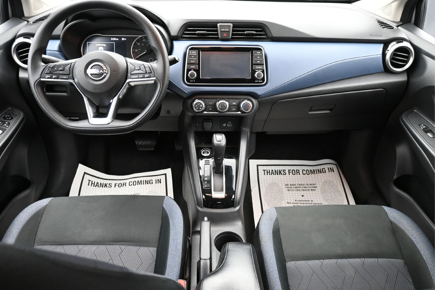 Used 2025 Nissan Versa SV FWD image 18