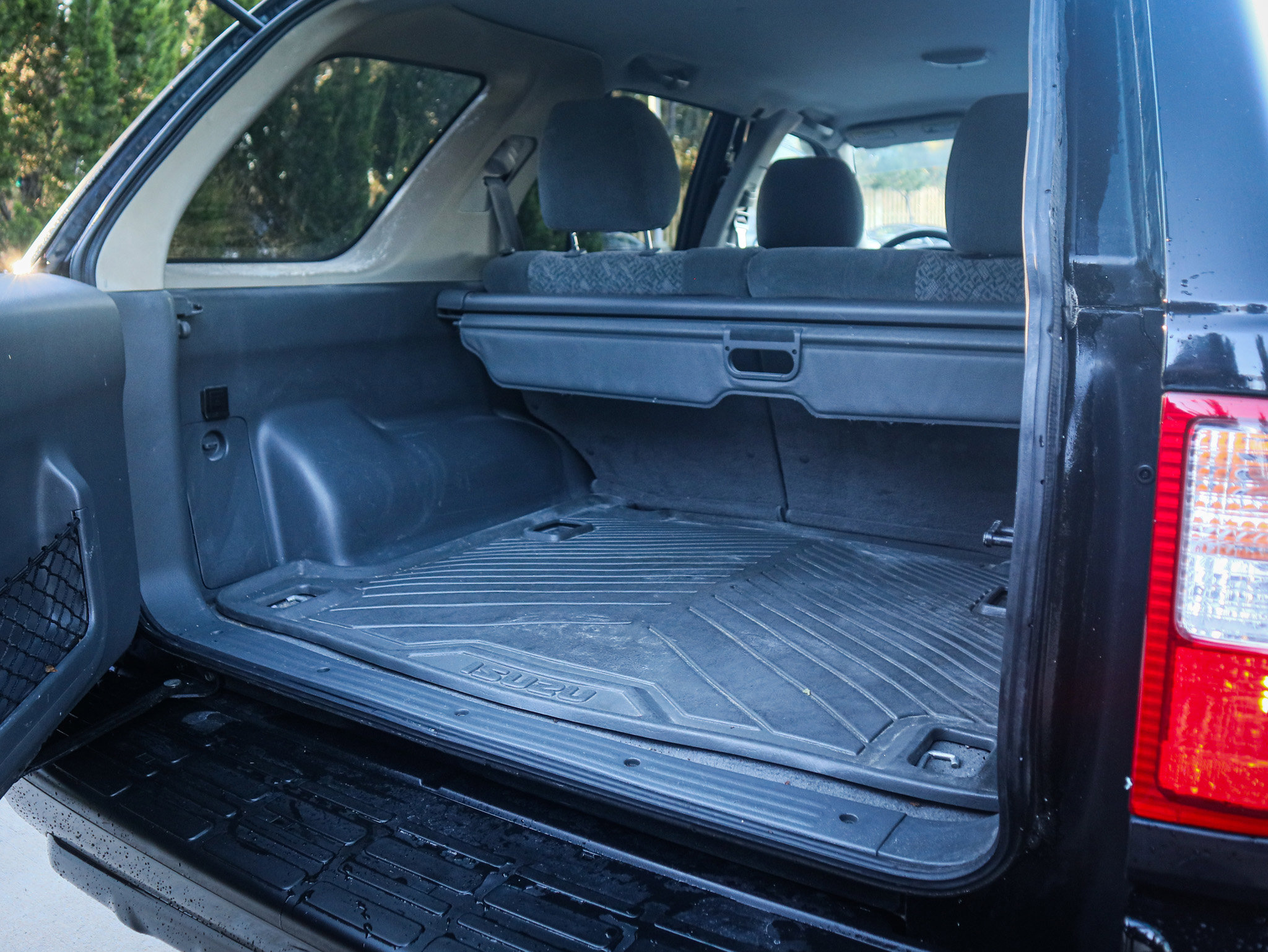 Used 2002 Isuzu Rodeo LS image 30