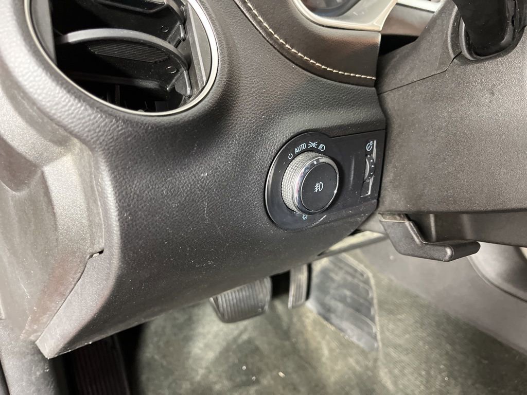 Used 2015 Chevrolet Camaro LT w/ RS Package image 22