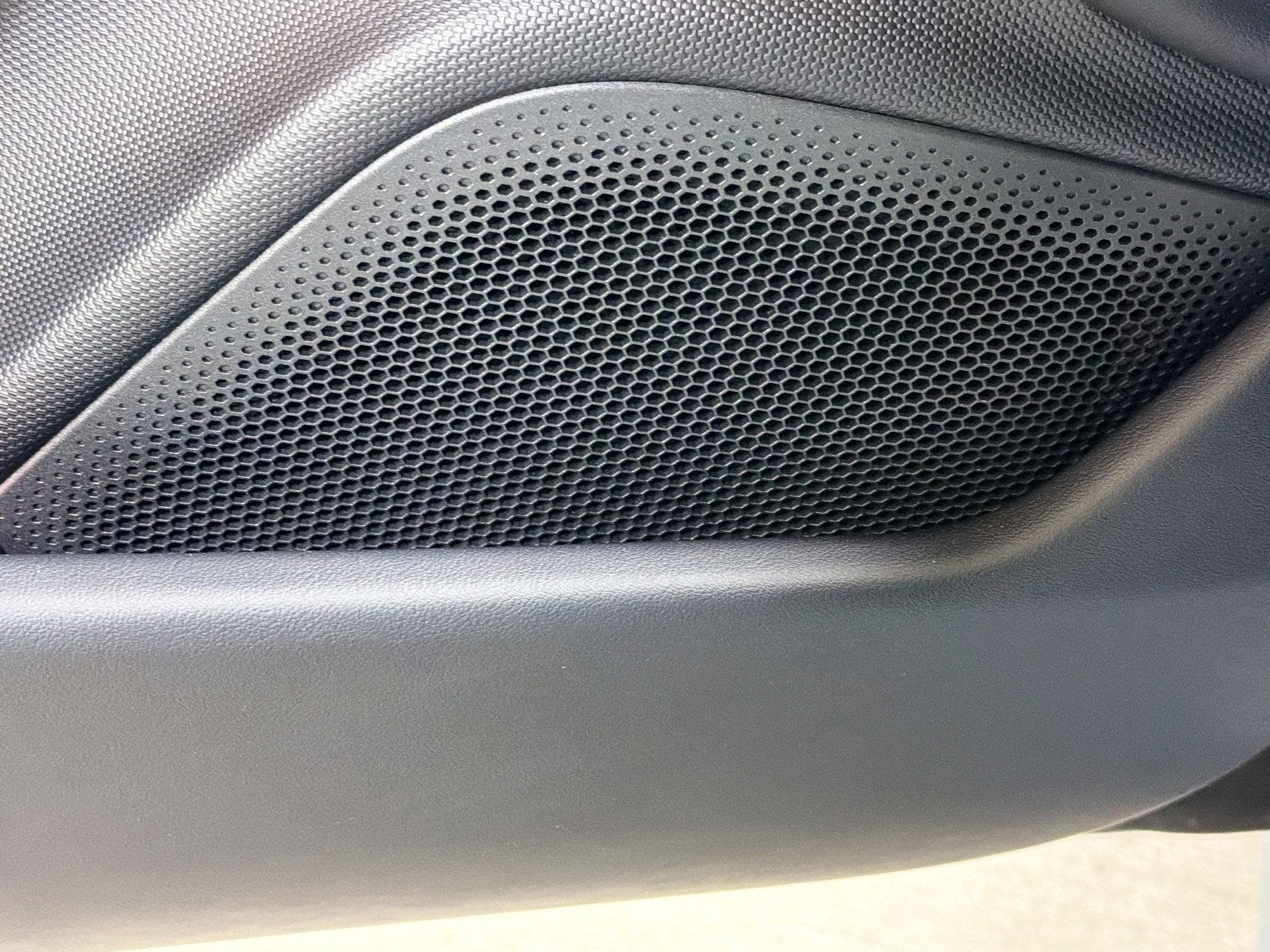 Certified 2025 Porsche Taycan image 24