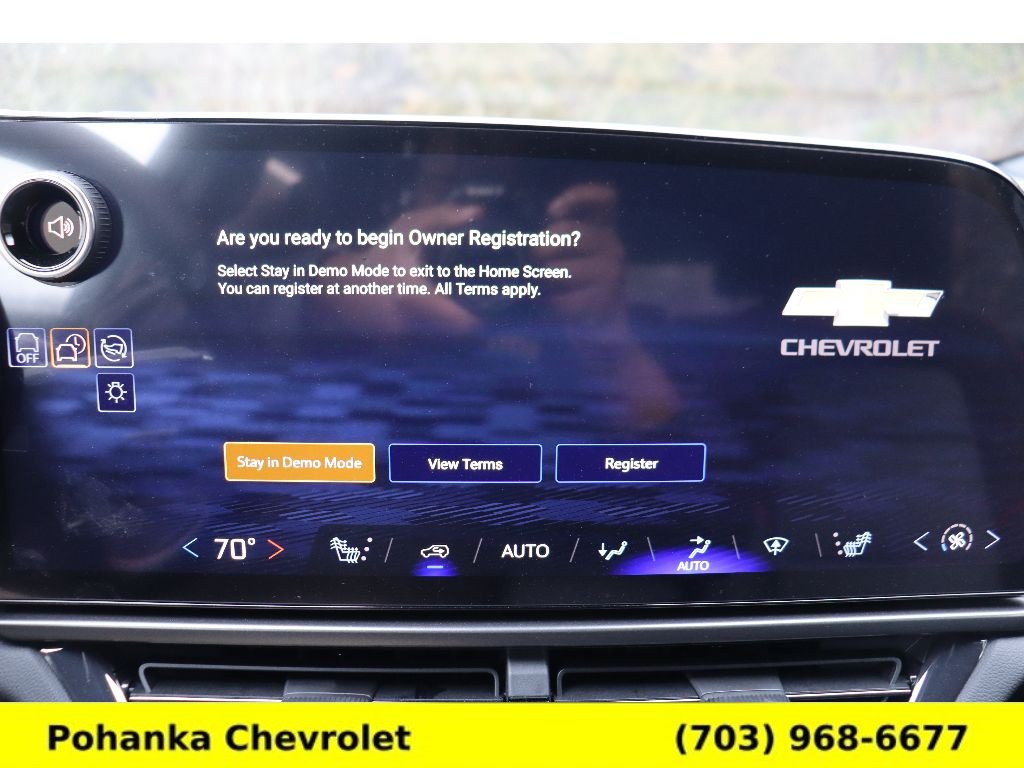 New 2026 Chevrolet Equinox EV RS FWD image 15