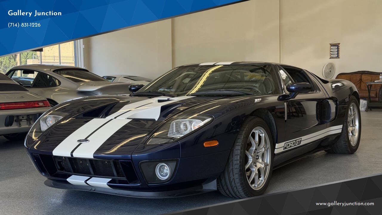 Used 2006 Ford GT RWD image 1