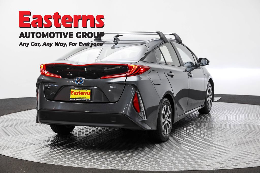 Used 2022 Toyota Prius Prime XLE image 5