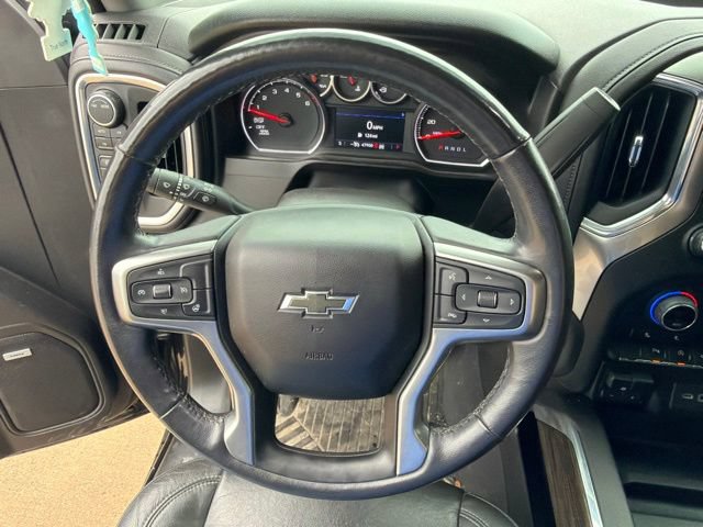 Used 2020 Chevrolet Silverado 1500 LT Trail Boss w/ Midnight Edition AWD/4WD image 14