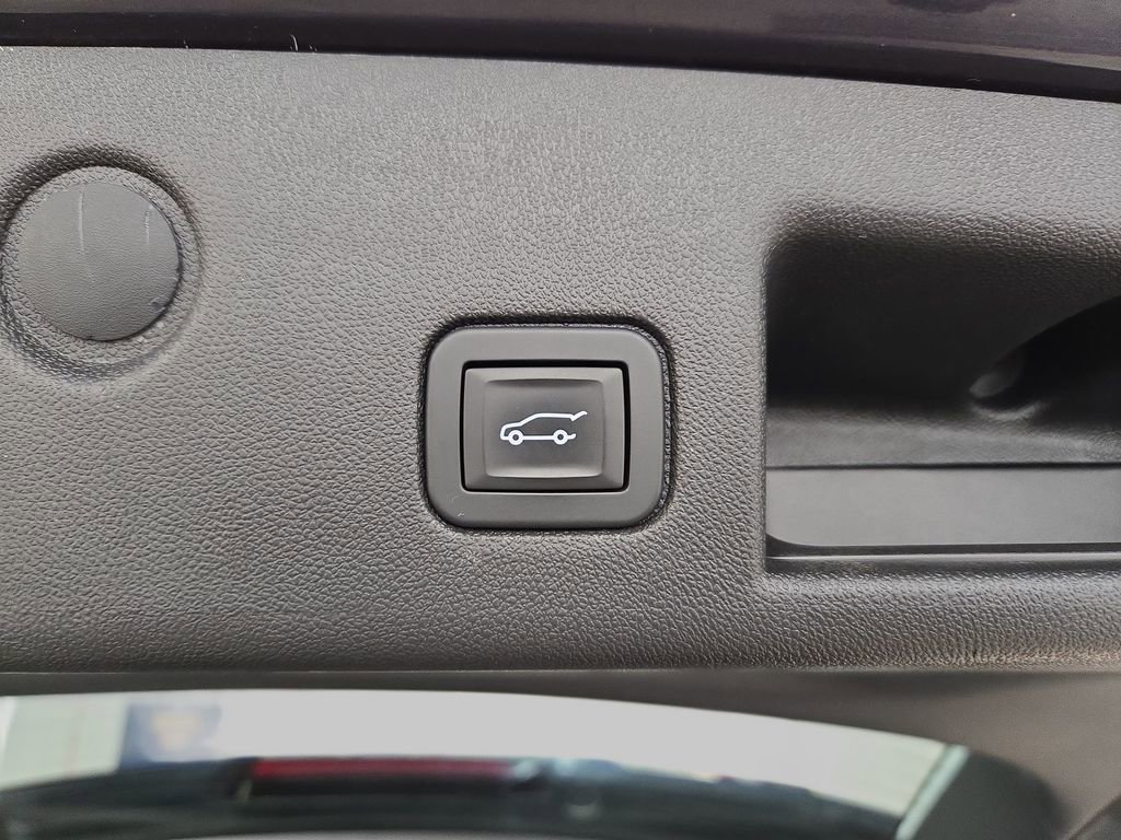 Used 2019 Chevrolet Equinox LT AWD/4WD image 15