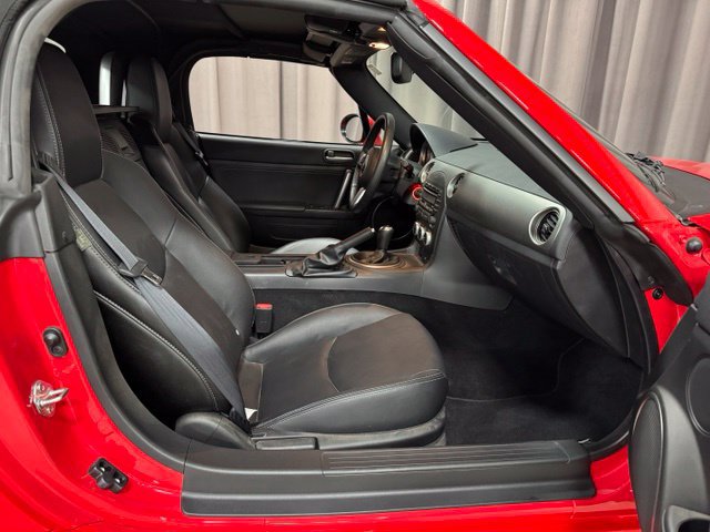 Used 2012 MAZDA MX-5 Miata Grand Touring w/ Premium Pkg RWD image 13