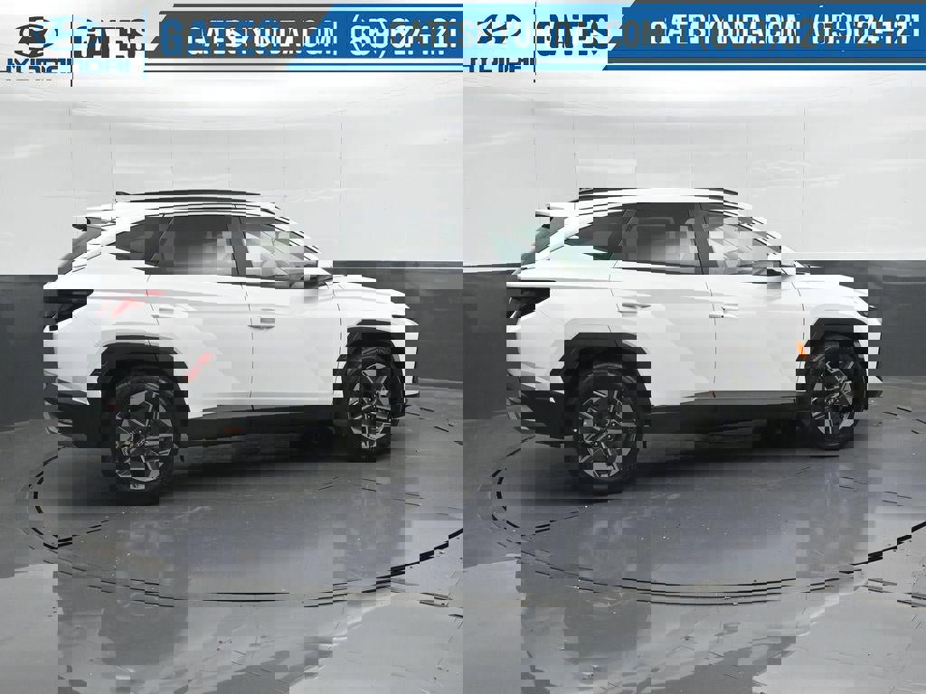 New 2026 Hyundai Tucson SEL FWD image 3
