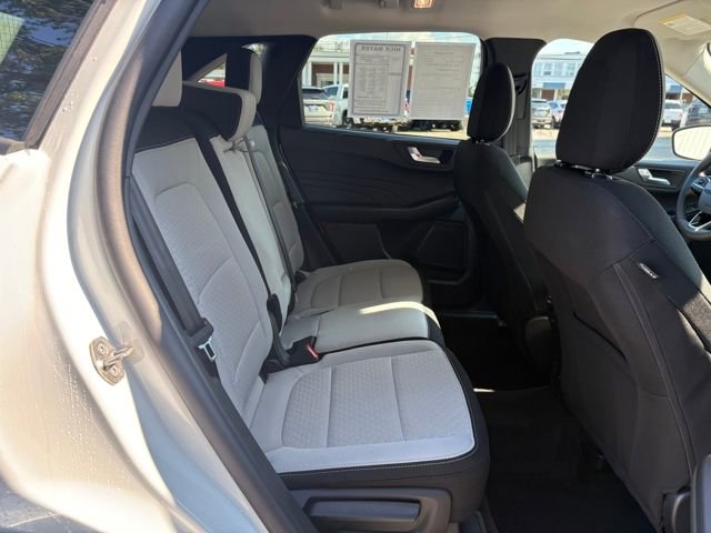 Used 2025 Ford Escape Active w/ Active Premium Tech Pack image 39