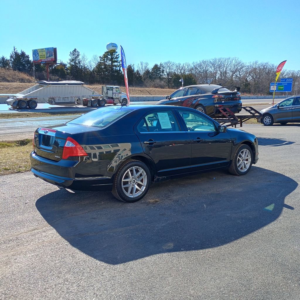 Used 2011 Ford Fusion SEL w/ 302A Rapid Spec Order Code image 5