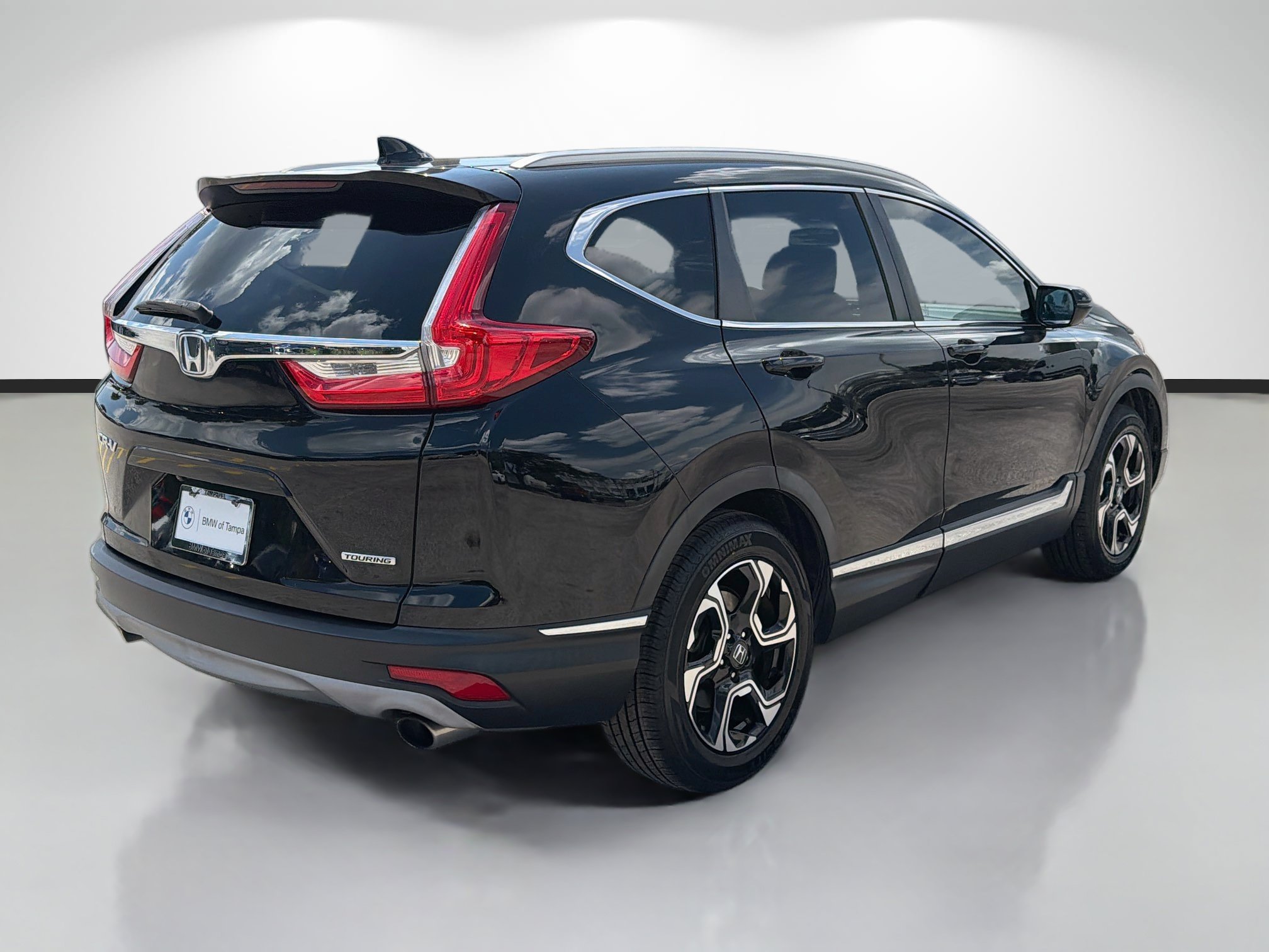 Used 2017 Honda CR-V Touring image 3