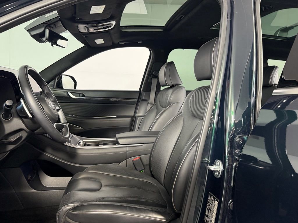 Used 2024 Hyundai Palisade Calligraphy image 21