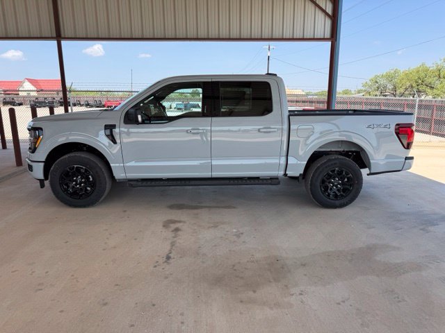 New 2026 Ford F150 XLT w/ Equipment Group 302A MID AWD/4WD image 4
