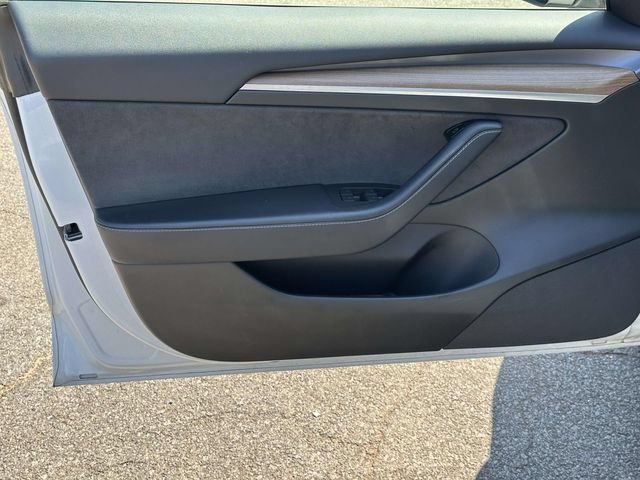 Used 2023 Tesla Model 3 Standard Range RWD image 13