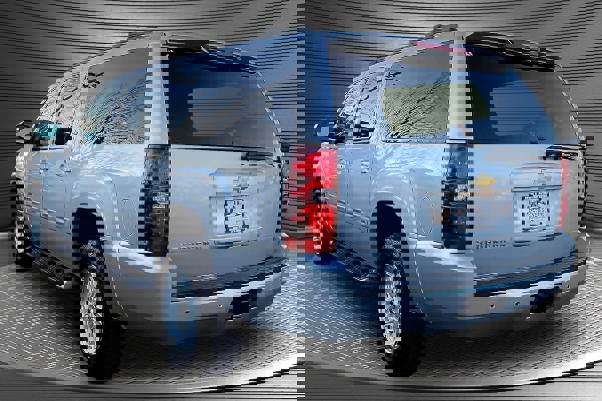 Used 2013 Chevrolet Suburban LT w/ Suspension Package, Off-Road image 4