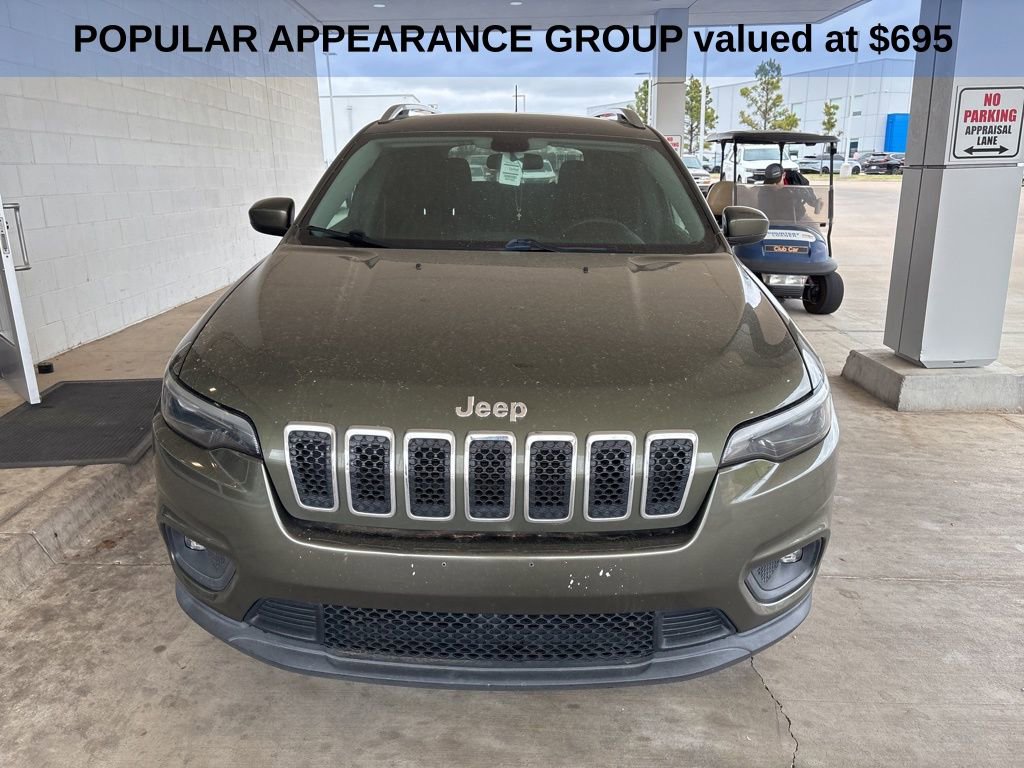 Used 2019 Jeep Cherokee Latitude w/ Popular Appearance Group video 2