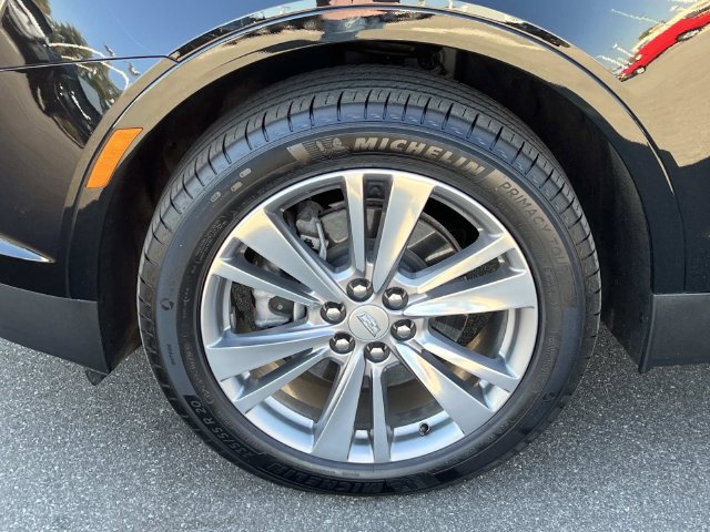 Certified 2024 Cadillac XT5 Premium Luxury w/ LPO, Floor Liner Package AWD/4WD image 8
