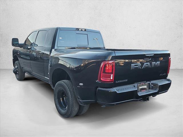 New 2026 RAM 3500 Laramie AWD/4WD image 9