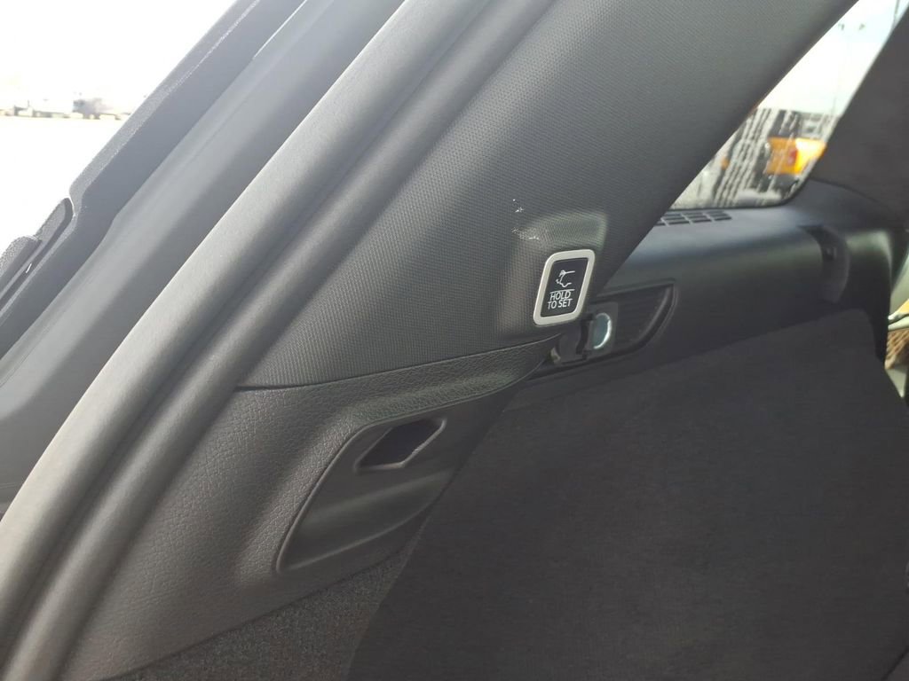 New 2026 Jeep Grand Cherokee Summit w/ Obsidian Package image 8