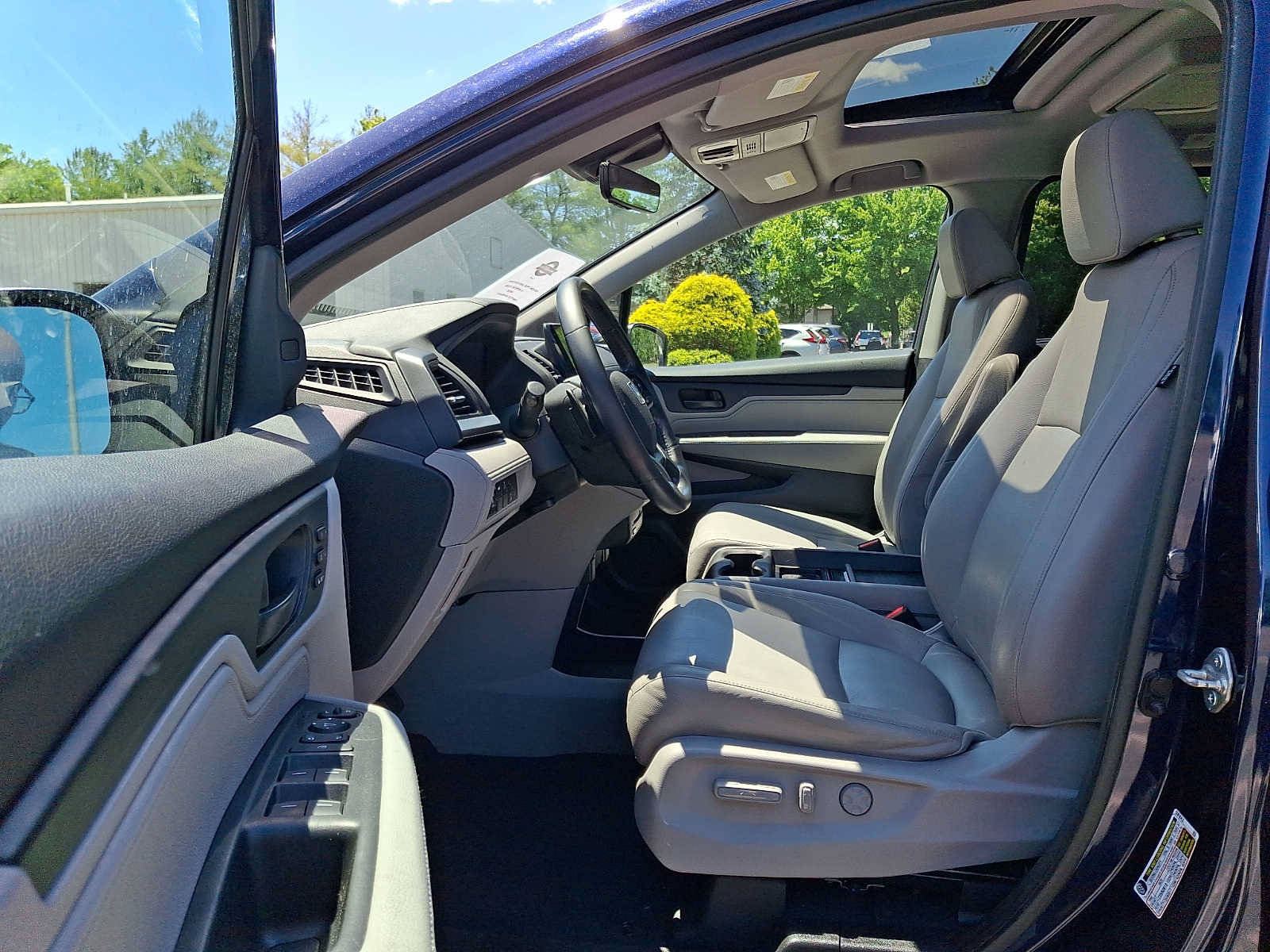 Certified 2018 Honda Odyssey EX-L image 14