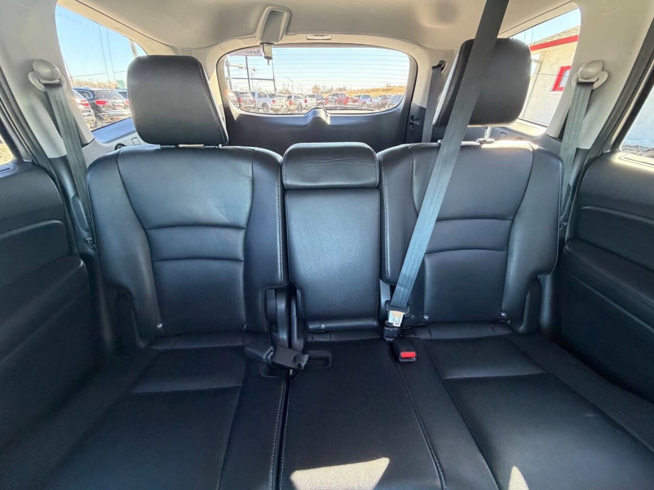 Used 2016 Honda Pilot Touring image 25