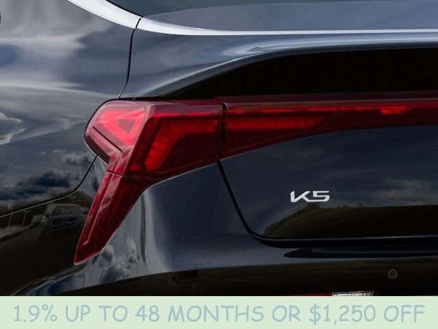 New 2026 Kia K5 LXS image 12