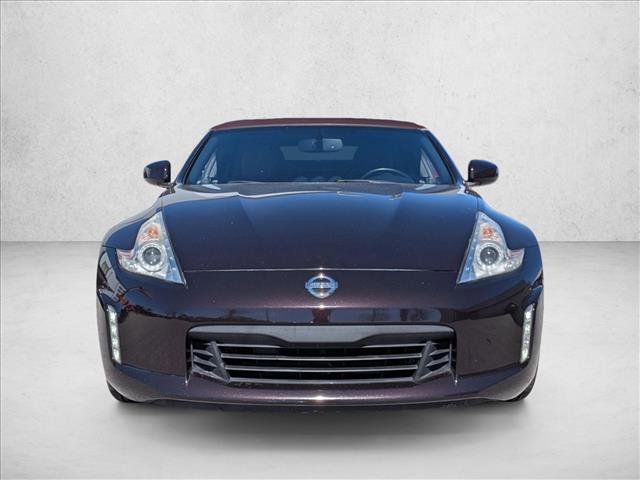 Used 2014 Nissan 370Z Touring w/ Navigation Package image 2