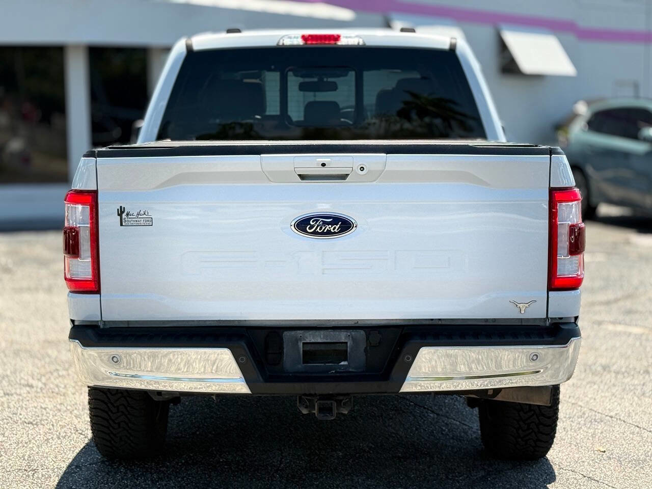 Used 2022 Ford F150 Lariat w/ Equipment Group 501A Mid AWD/4WD image 9
