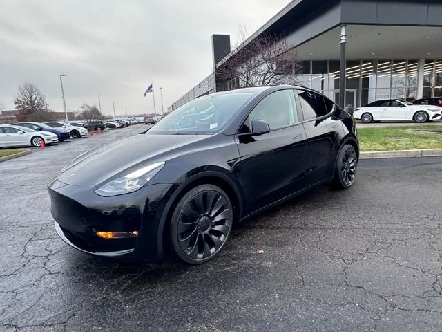 Used 2022 Tesla Model Y Performance image 3
