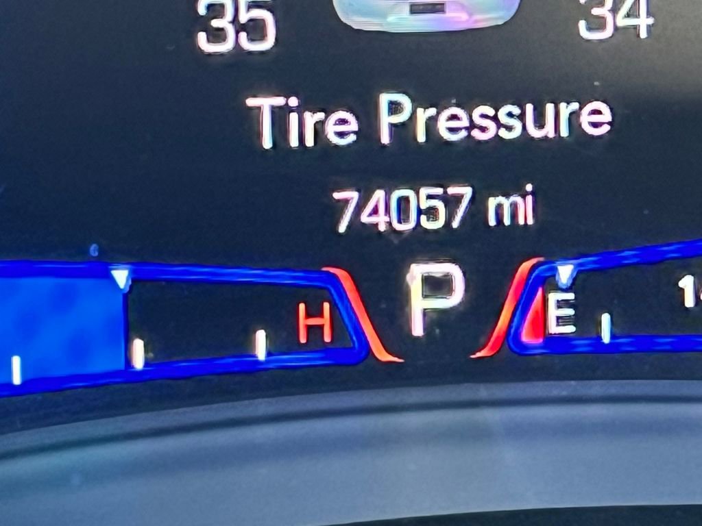 Used 2022 Chrysler 300 Touring L w/ Comfort Group image 19