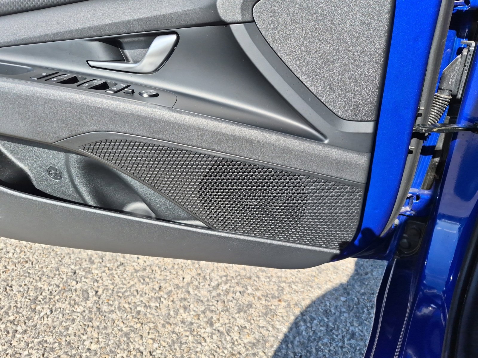 Used 2025 Hyundai Elantra SEL image 26