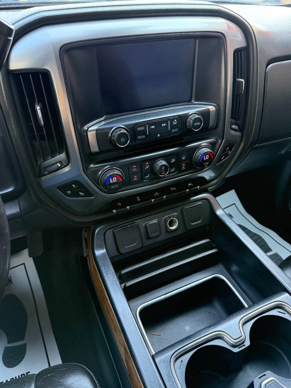 Used 2017 Chevrolet Silverado 1500 LTZ w/ Texas Edition RWD image 23