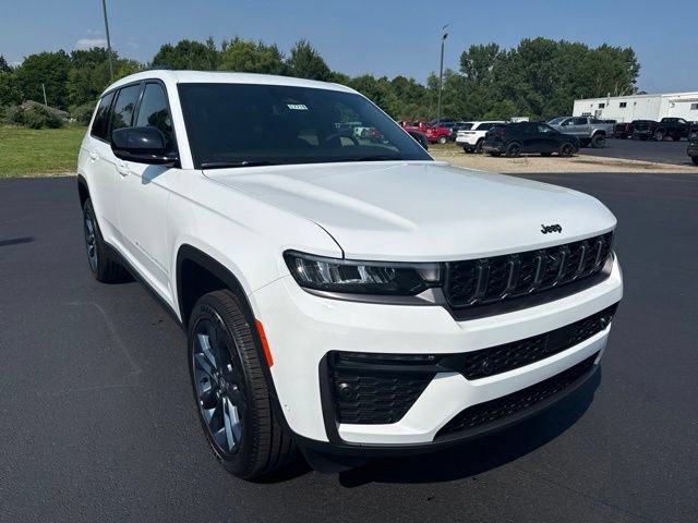 New 2026 Jeep Grand Cherokee L Limited AWD/4WD image 9